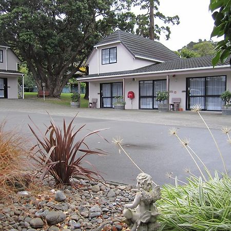 Camellia Court Motel Lower Hutt Εξωτερικό φωτογραφία