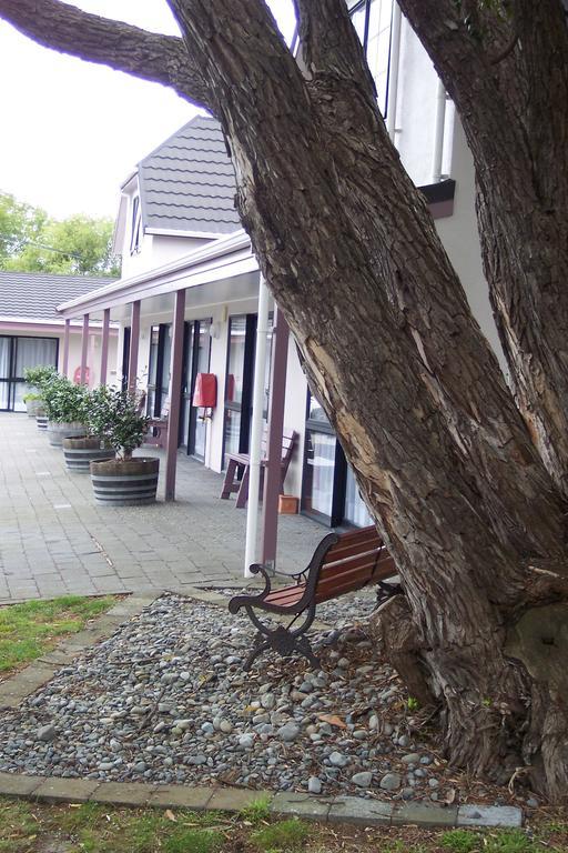 Camellia Court Motel Lower Hutt Εξωτερικό φωτογραφία
