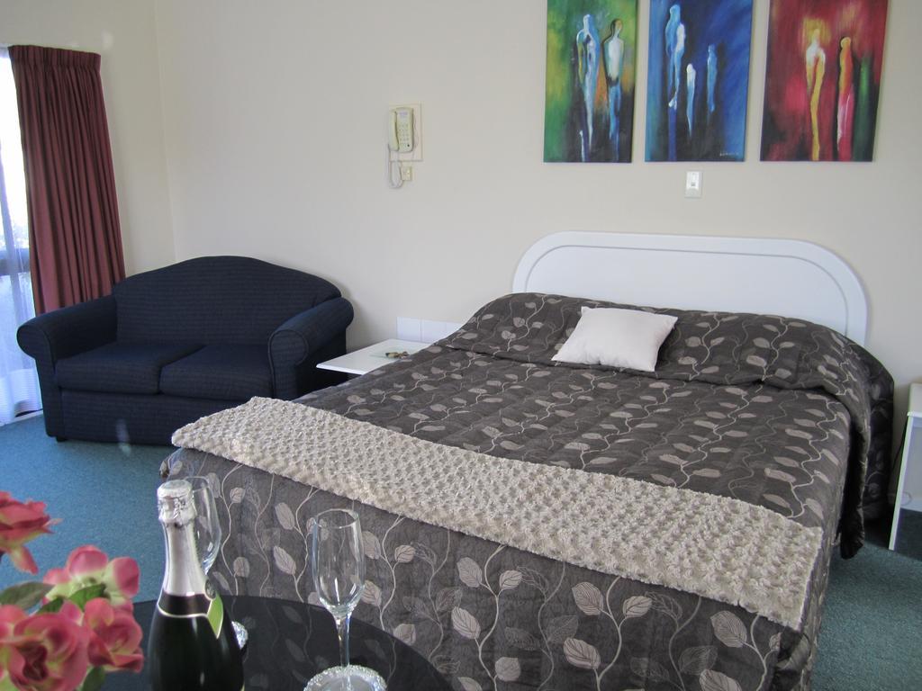 Camellia Court Motel Lower Hutt Δωμάτιο φωτογραφία