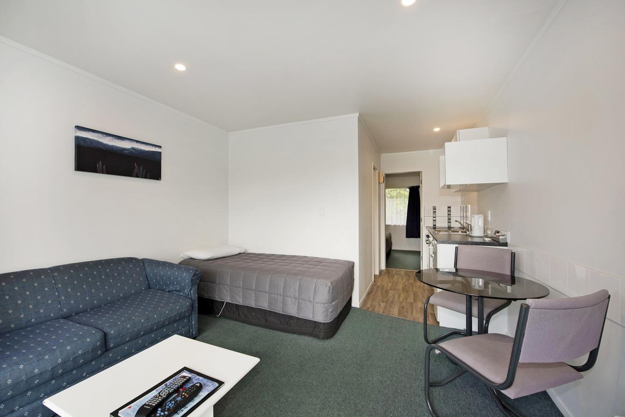 Camellia Court Motel Lower Hutt Εξωτερικό φωτογραφία