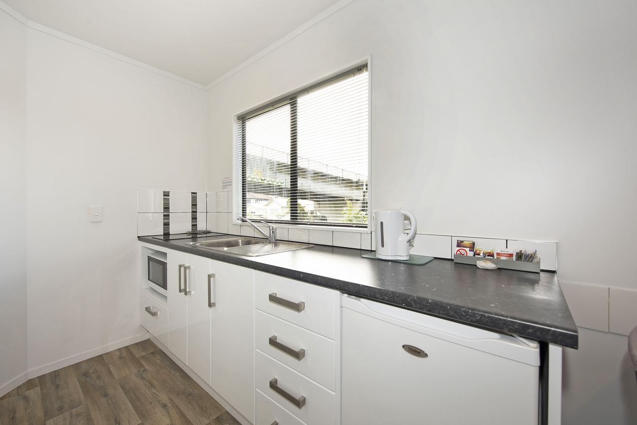 Camellia Court Motel Lower Hutt Εξωτερικό φωτογραφία