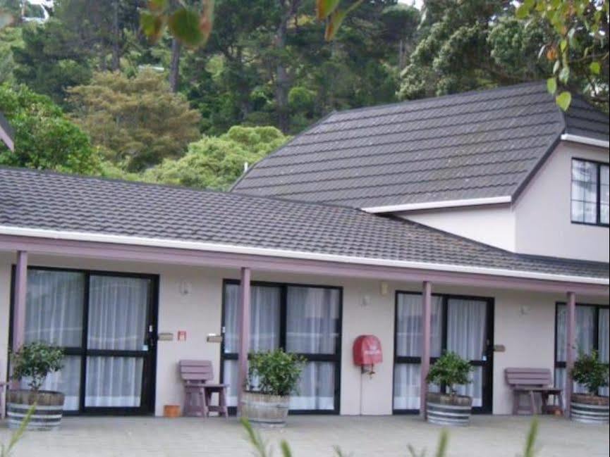 Camellia Court Motel Lower Hutt Εξωτερικό φωτογραφία