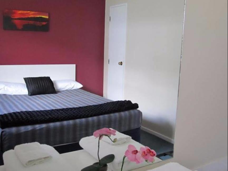 Camellia Court Motel Lower Hutt Εξωτερικό φωτογραφία